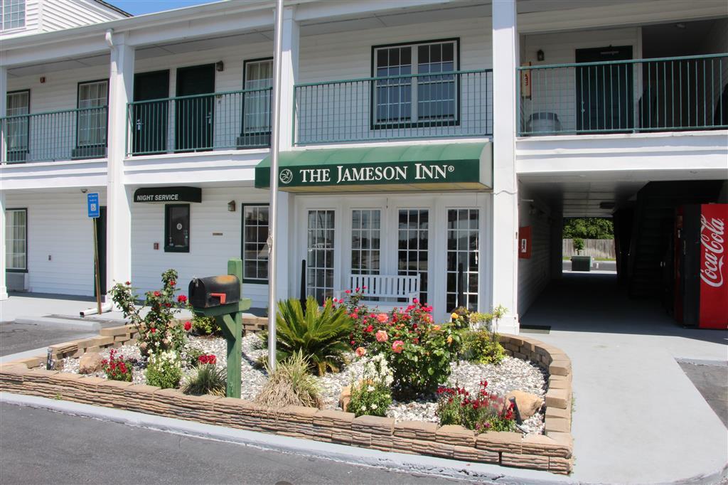 Jameson Inn Douglas Exteriér fotografie